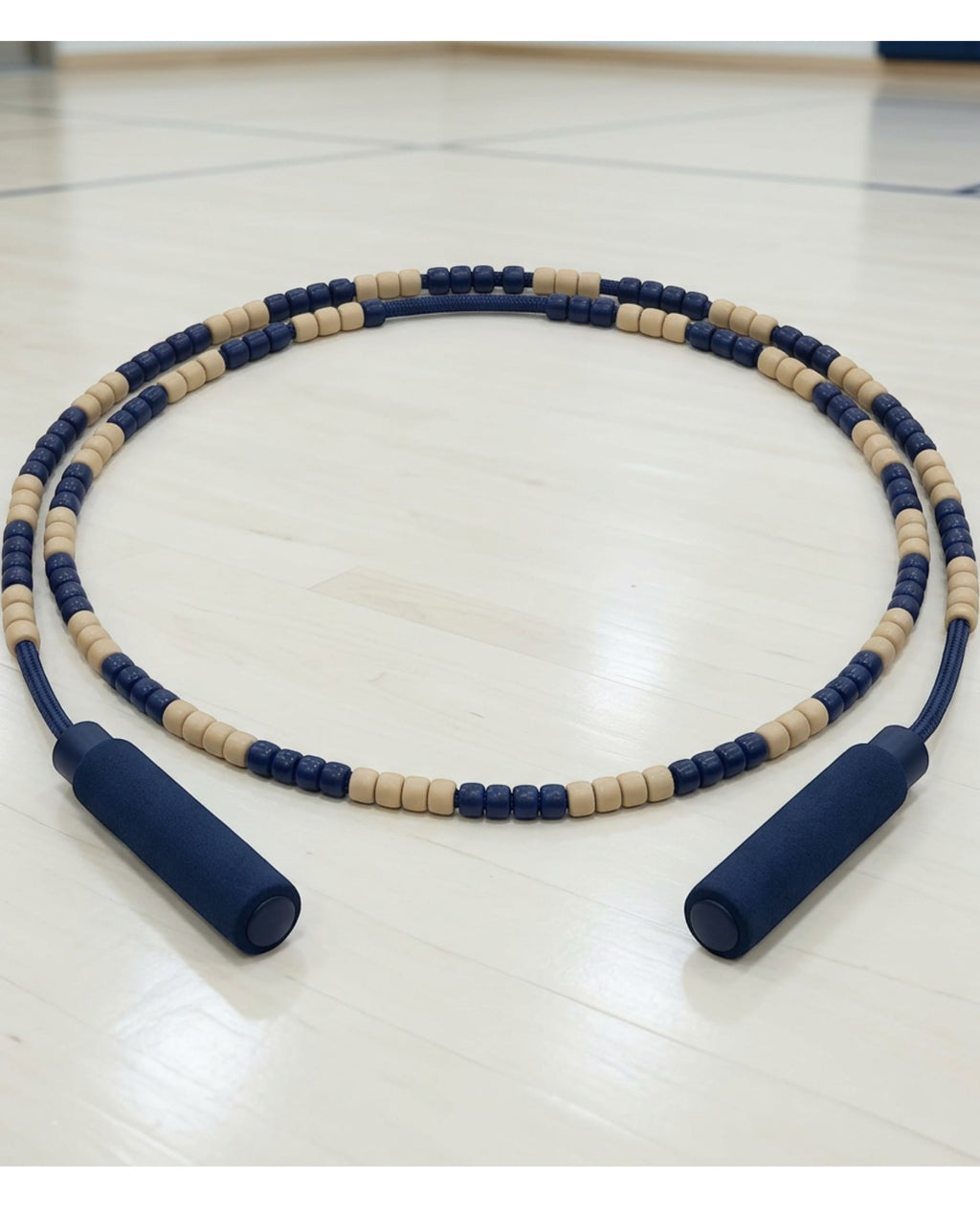 Jndwkv 52 Bead Segmented Jump Rope 2.8 m Navy Sand - Lifestyle view