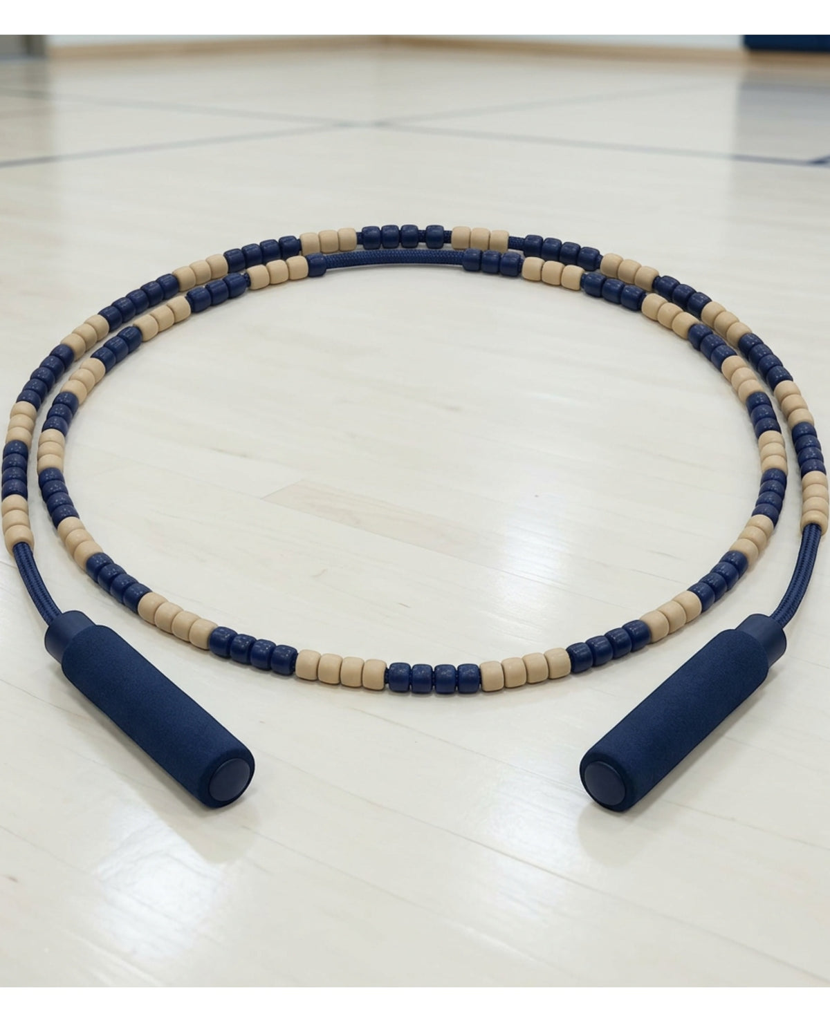 Jndwkv 52 Bead Segmented Jump Rope 2.8 m Navy Sand - Lifestyle view